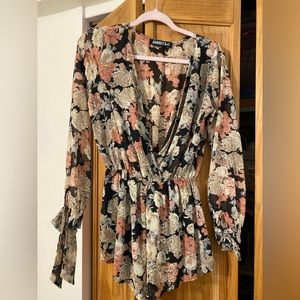 Floral Romper Long-Sleeve